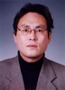 深圳大学高尔夫学院院长张晓春