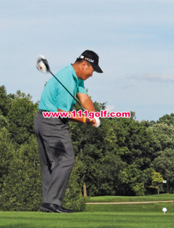 崔京周挥杆实态