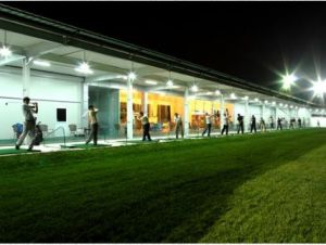 北京逸腾动力高尔夫练习场