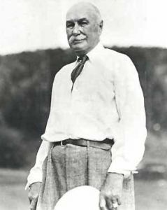 查尔斯.麦克唐纳德