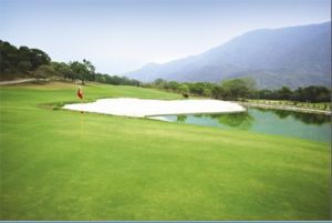 山湖观高尔夫球场